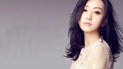 女子带娃走丢